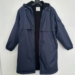 Adoretex swim parka in good condition size 9-10 youth. Unisex